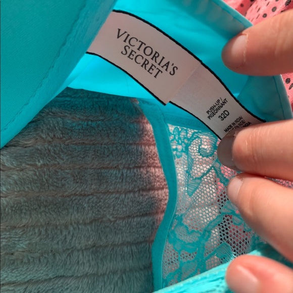 Aqua blue front open VS push up bra, lace - Picture 3 of 4